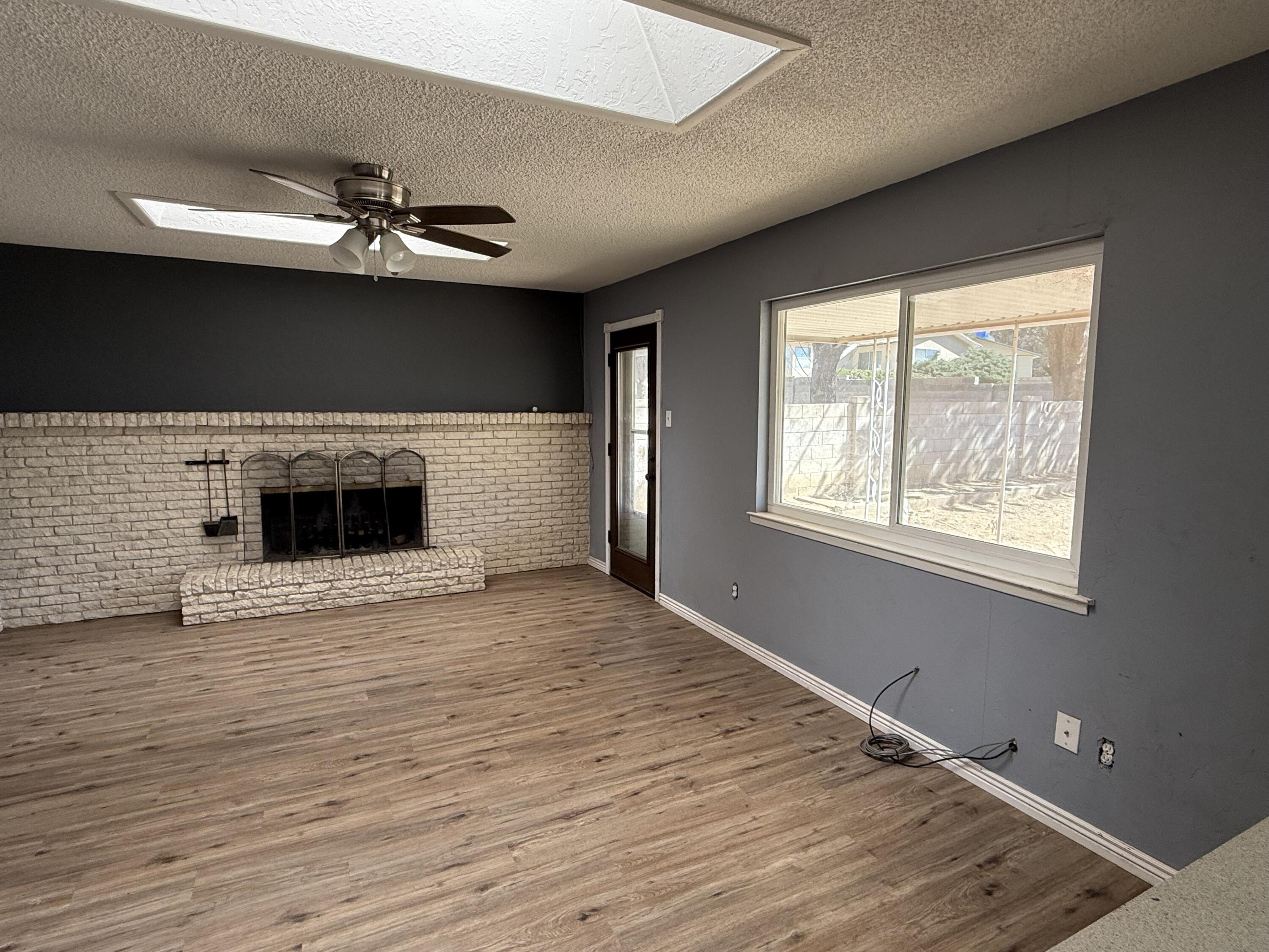 3204 Black Hills Road NE