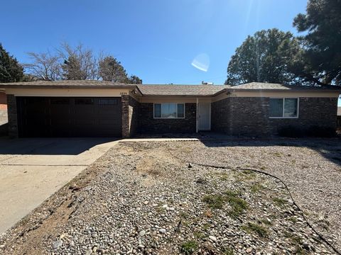 Photo of 3204 Black Hills Road NE, Albuquerque, NM 87111 (MLS # 1098786)