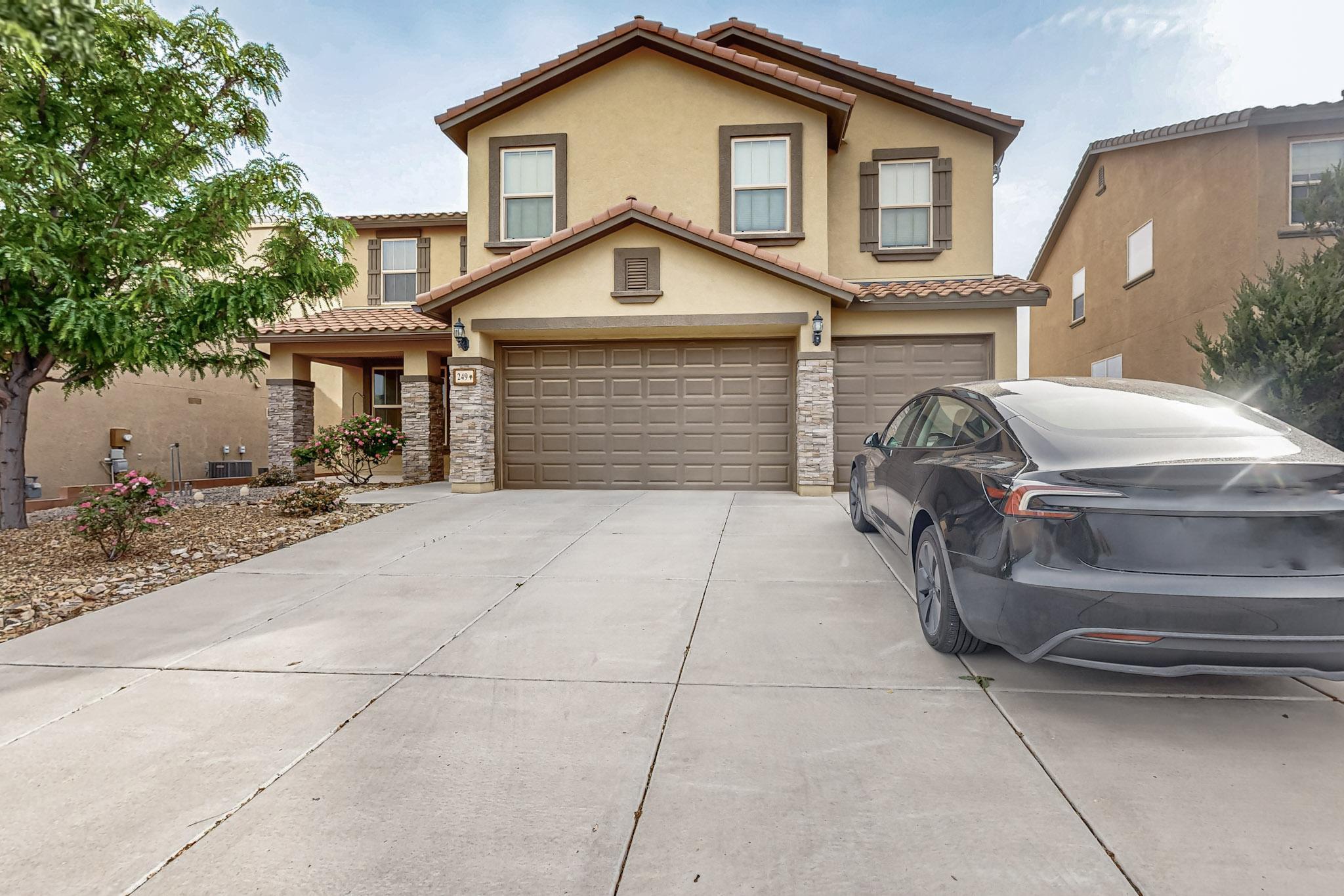 249 Valle Alto Drive, Rio Rancho, New Mexico image 2