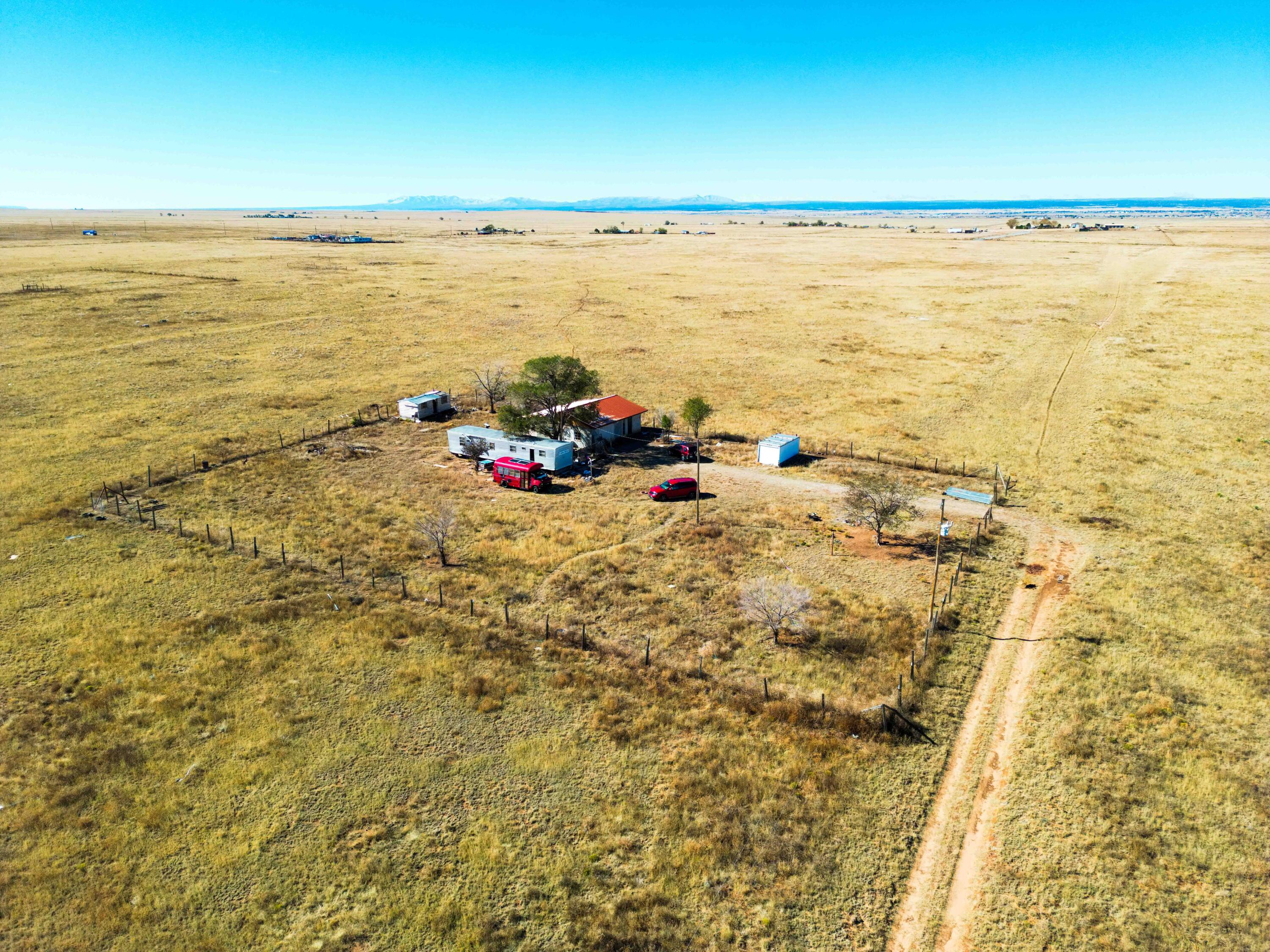 12 Pinion Road, Moriarty, New Mexico image 1