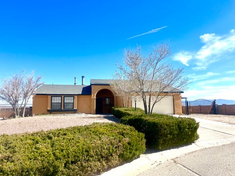 Homes For Sale - 908 Riva Court<br/> Rio Rancho, NM 87124