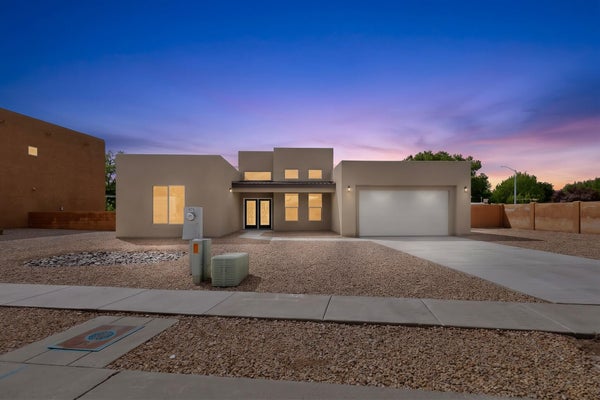 335 MANUEL SANCHEZ PL SW, ALBUQUERQUE, NM 87105 - Image 03460ed2bbf4a343faa1ff5cf5eb858f/1206484575