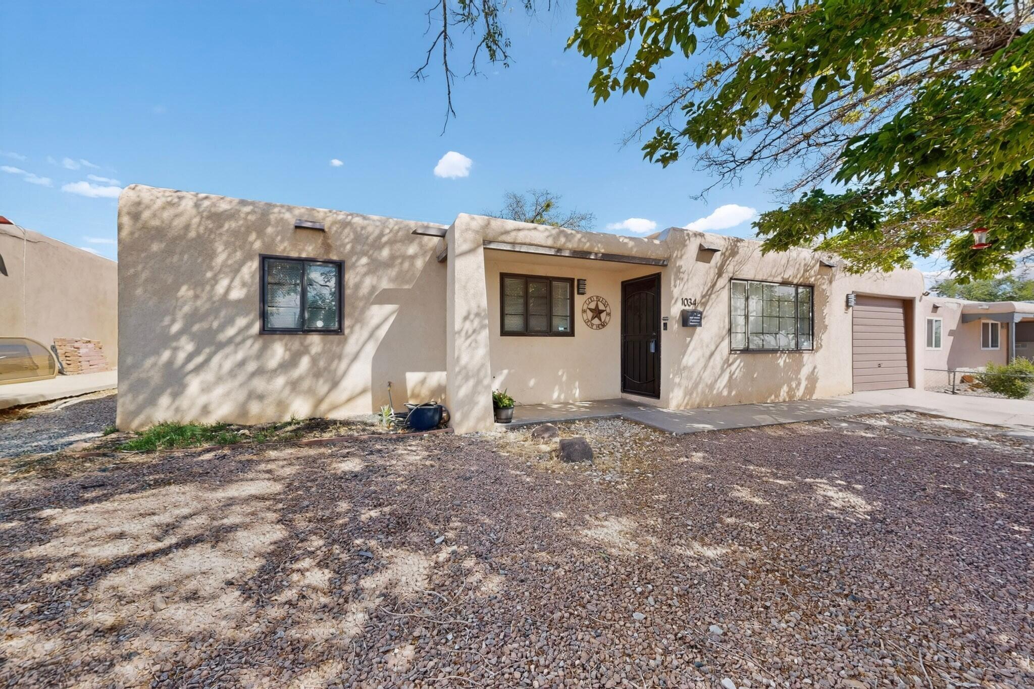 1034 Tomasita Street NE
