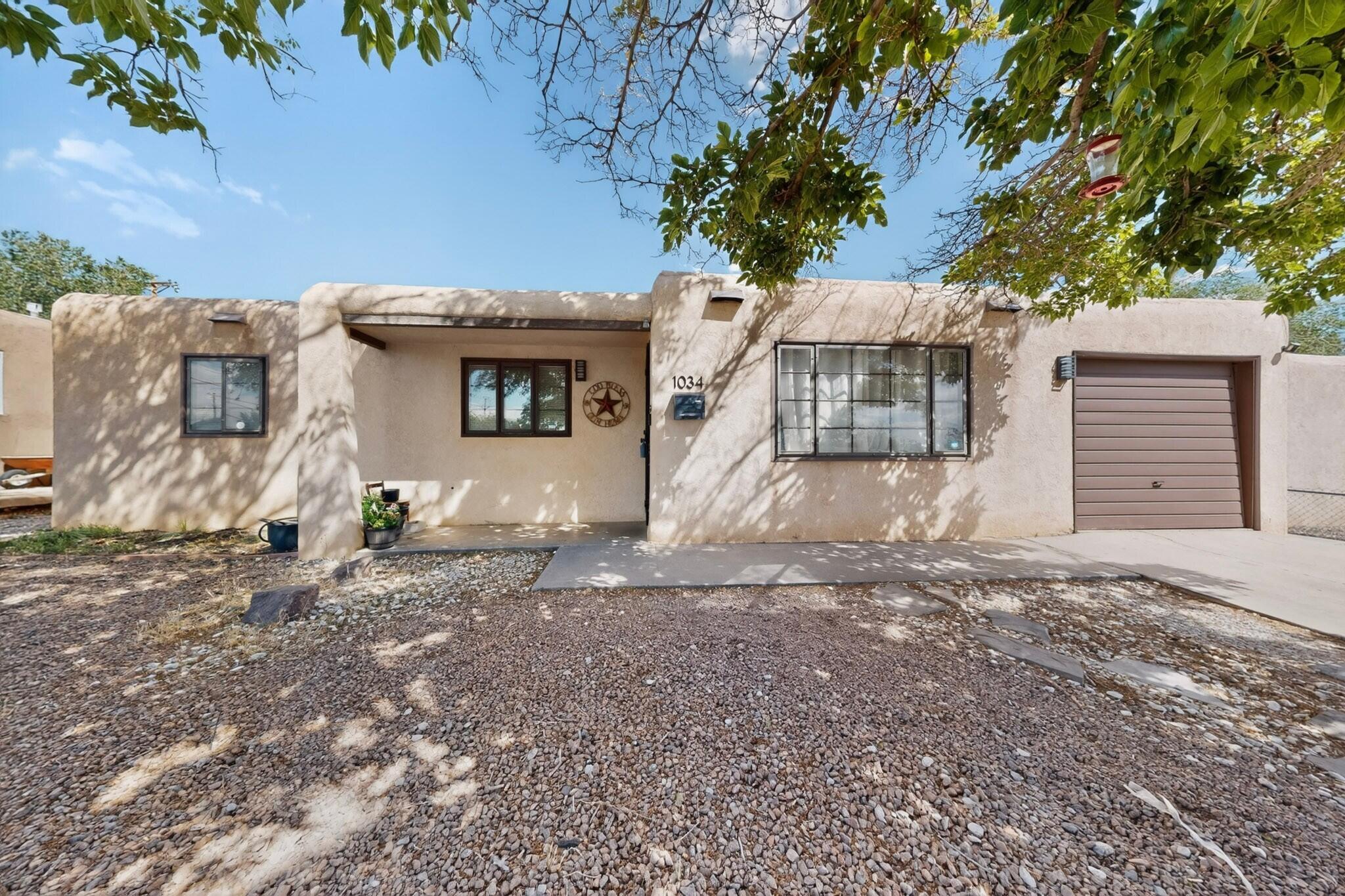 1034 Tomasita Street NE