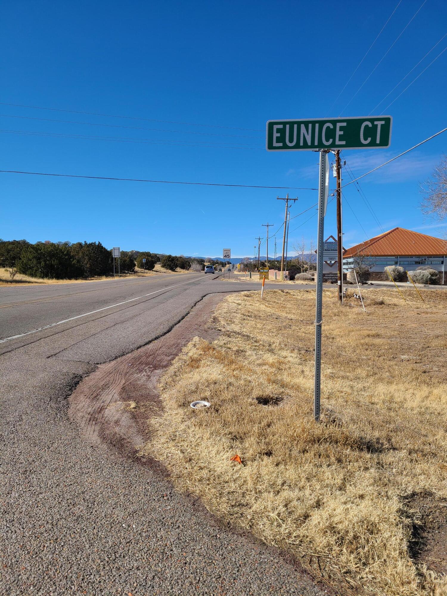 4 Eunice Court, Edgewood, New Mexico image 3