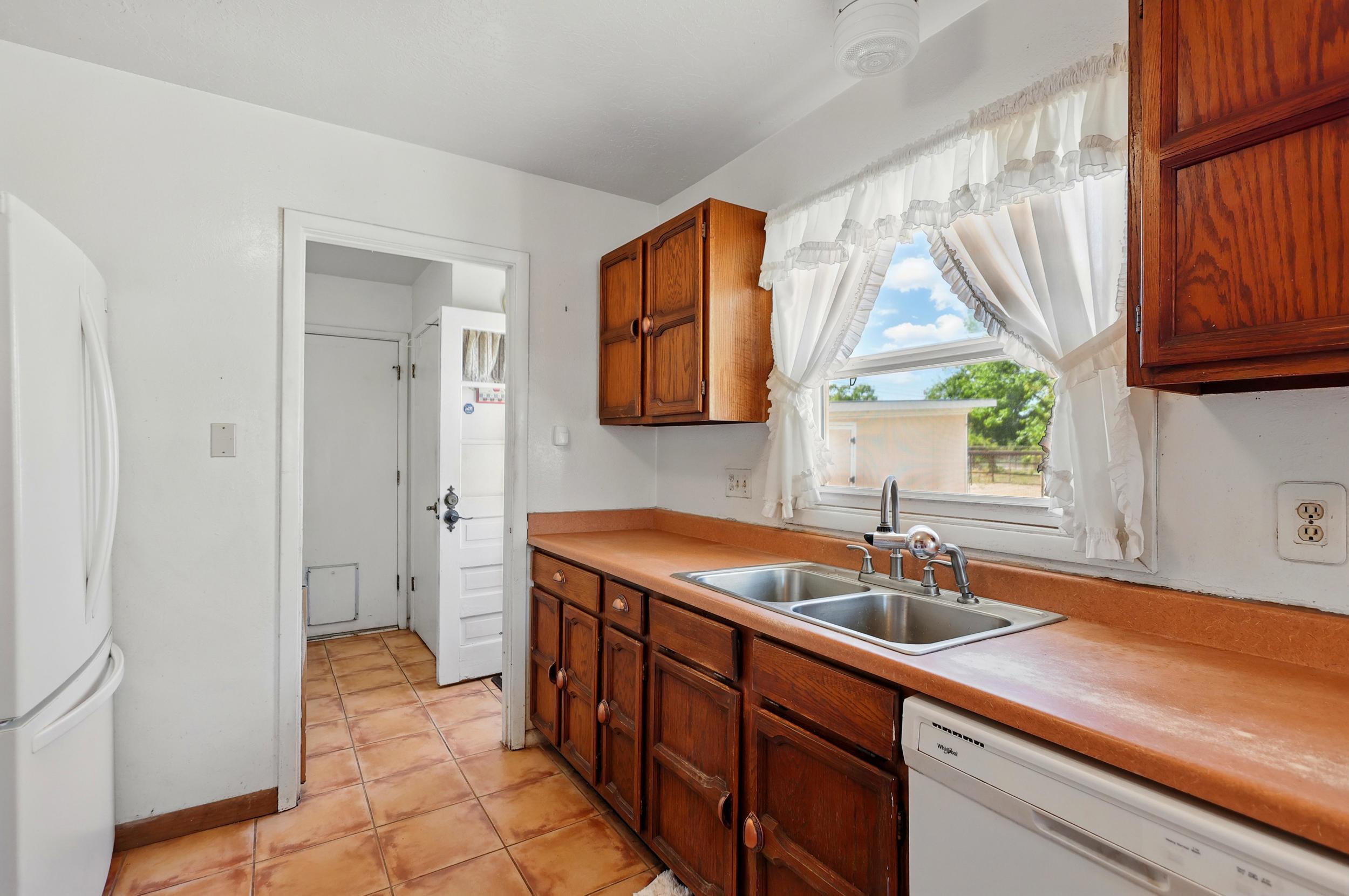 1595 W Bosque Loop, Bosque Farms, New Mexico image 30