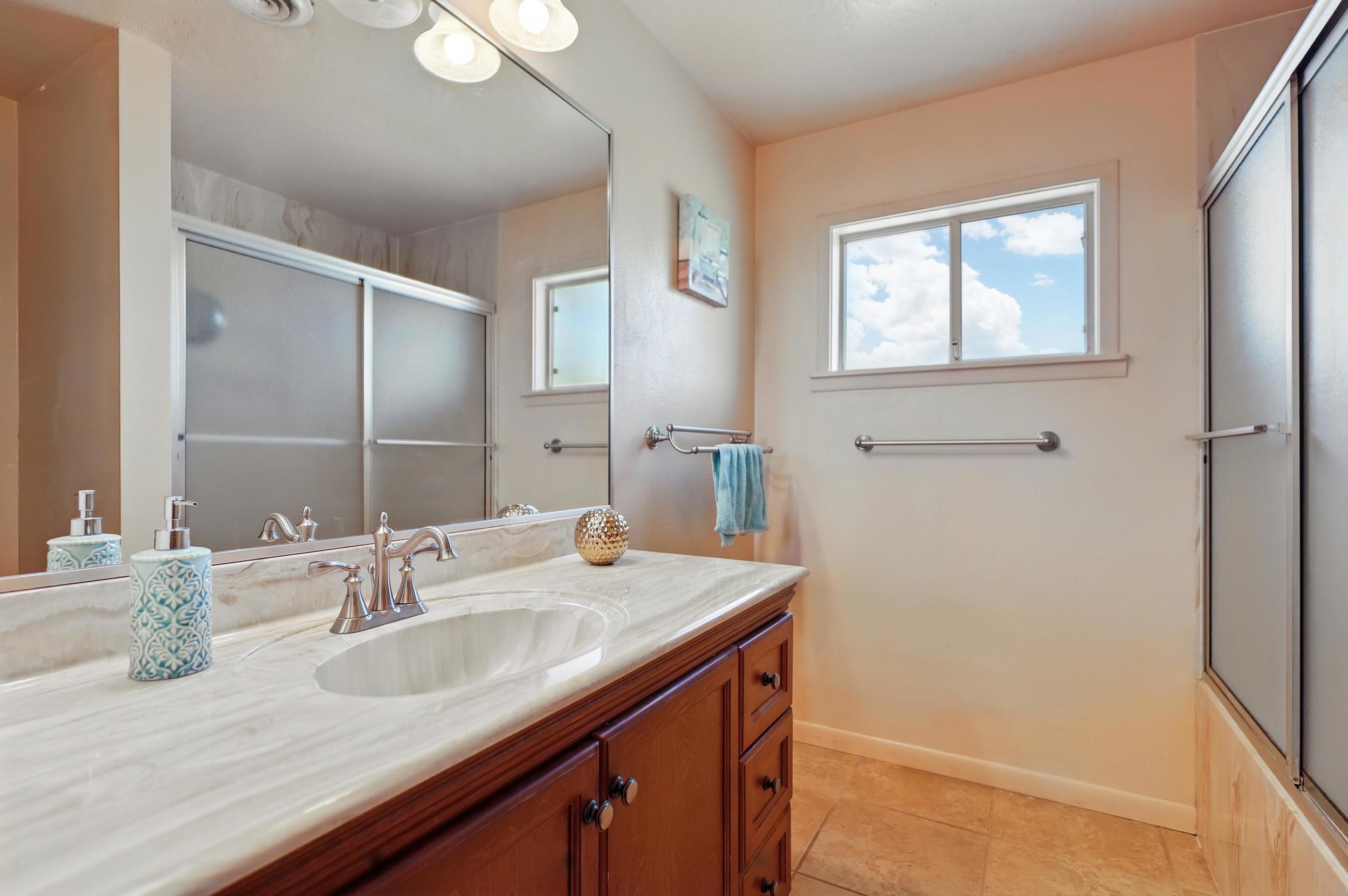 1595 W Bosque Loop, Bosque Farms, New Mexico image 16