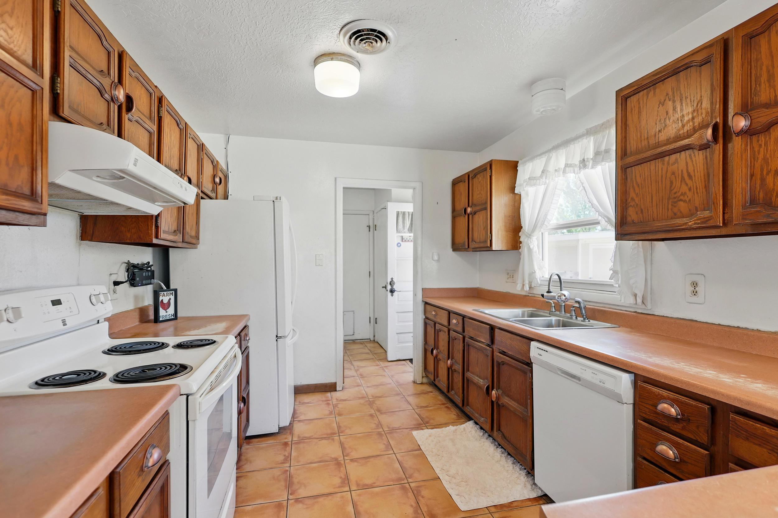 1595 W Bosque Loop, Bosque Farms, New Mexico image 29