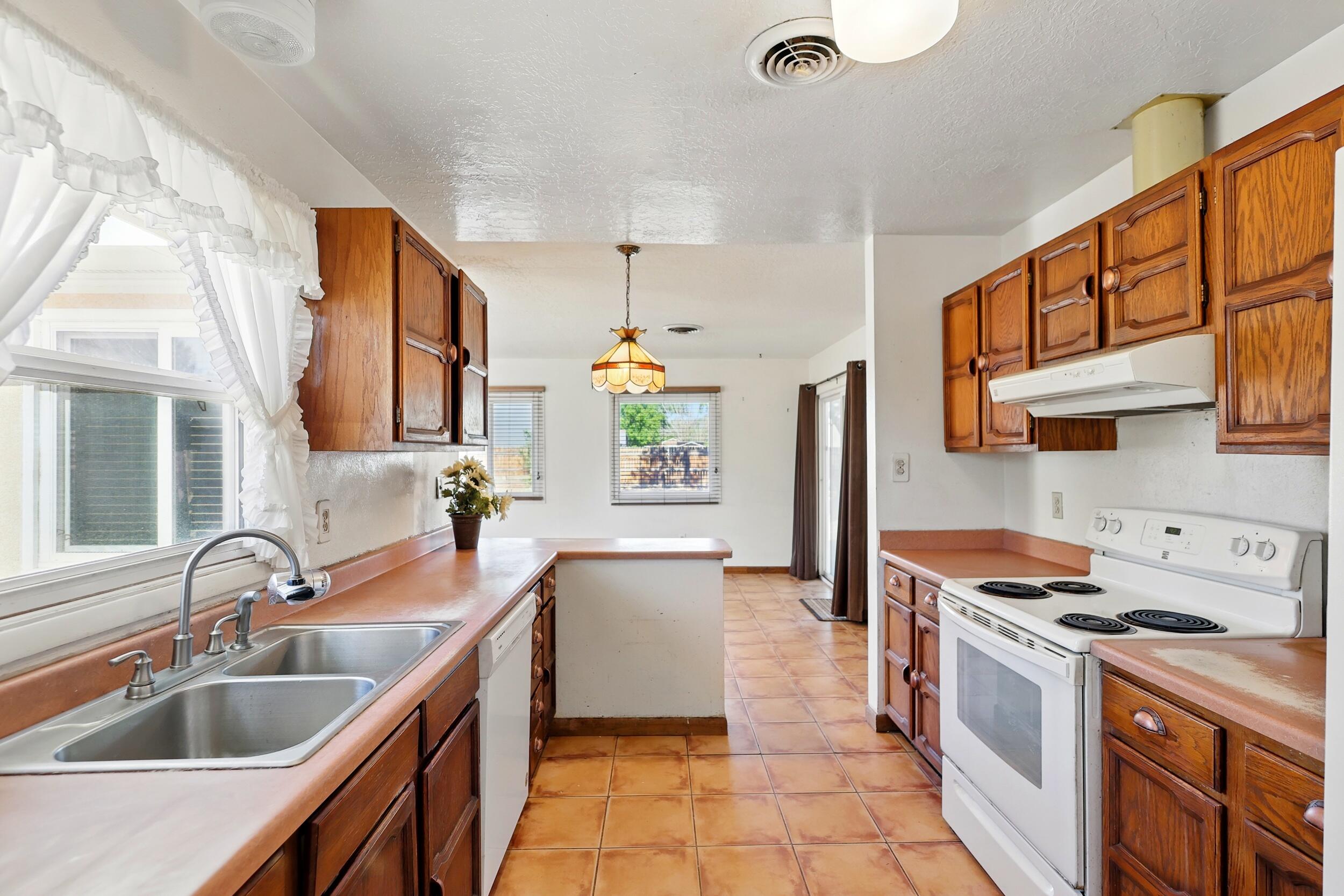 1595 W Bosque Loop, Bosque Farms, New Mexico image 32