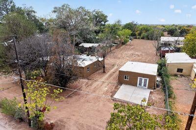 8907 Guadalupe Trail NW