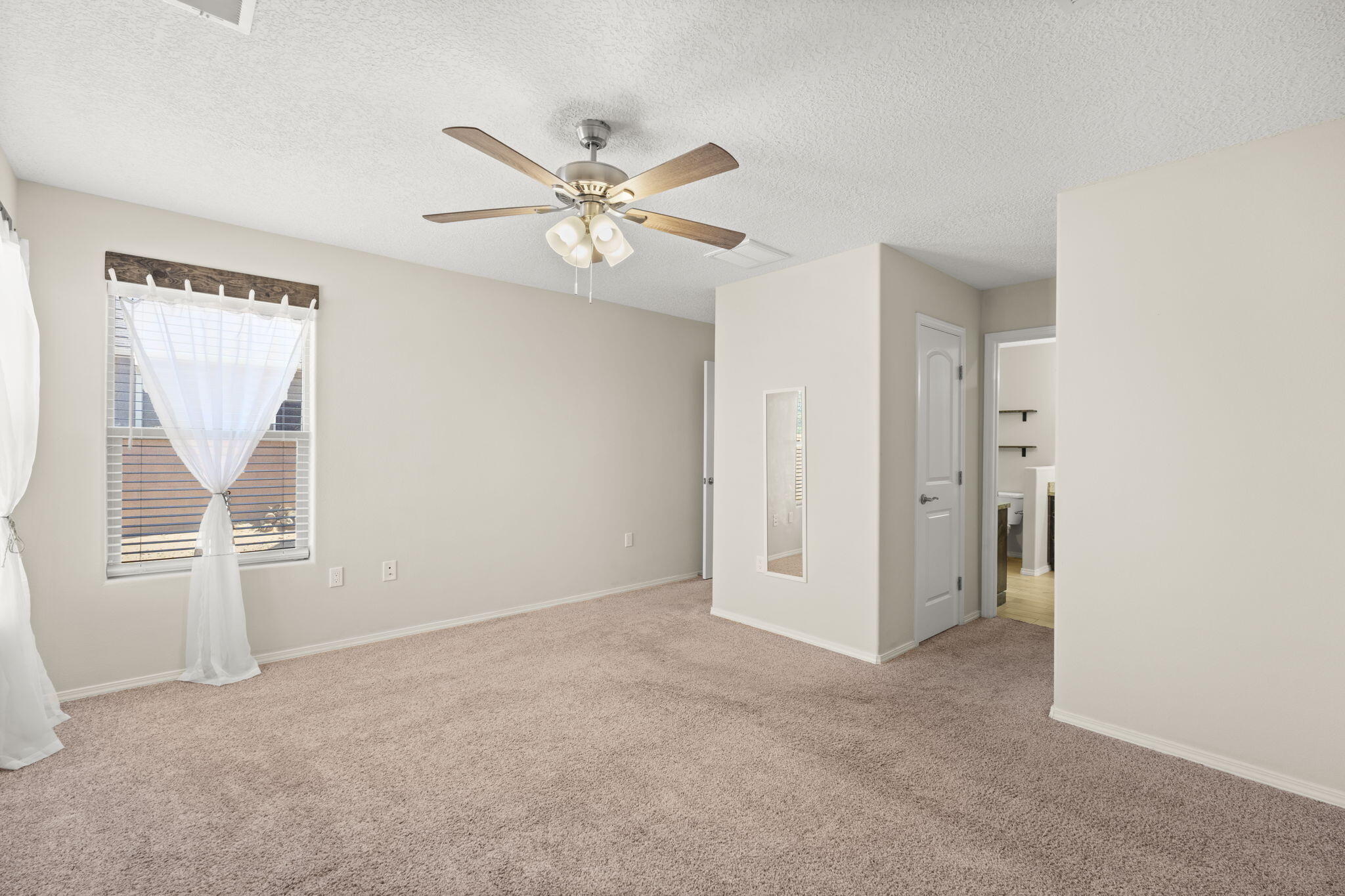 2170 Firewheel Avenue, Los Lunas, New Mexico image 14