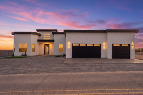 Homes For Sale - 1400 Abrazo Road<br/> Rio Rancho, NM 87124