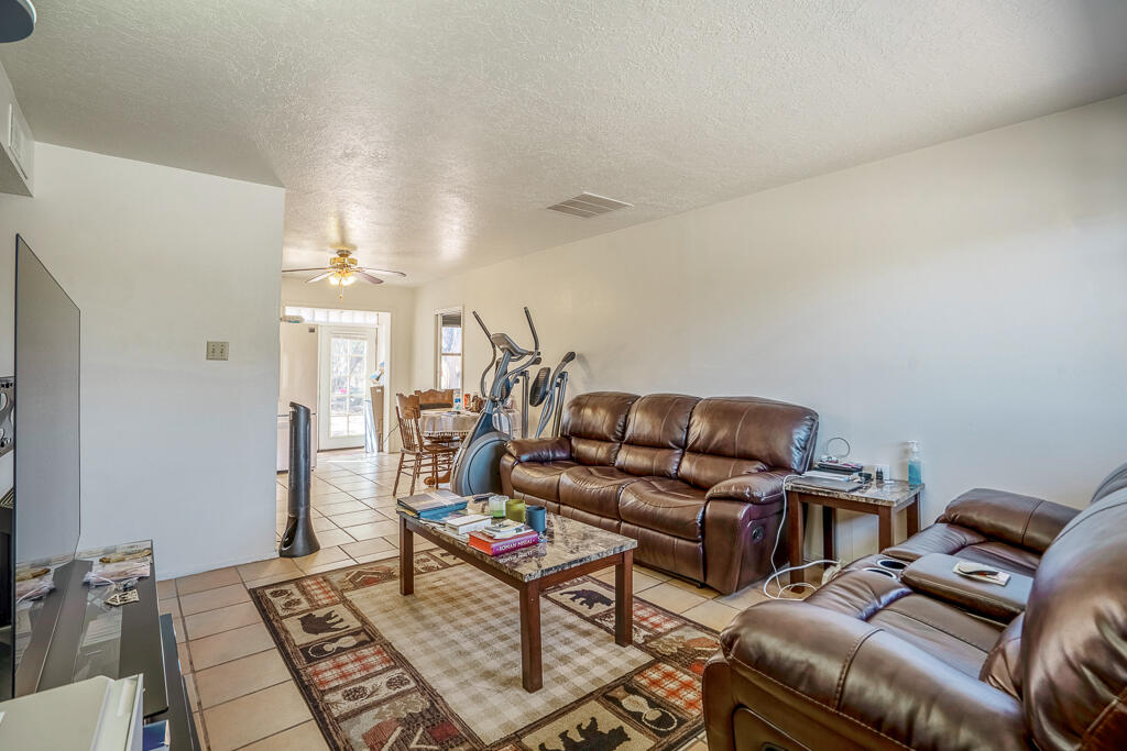 6555 Robin Street, Cochiti Lake, New Mexico image 4