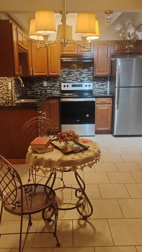 1100 Alvarado Drive SE 204 Albuquerque NM 87108