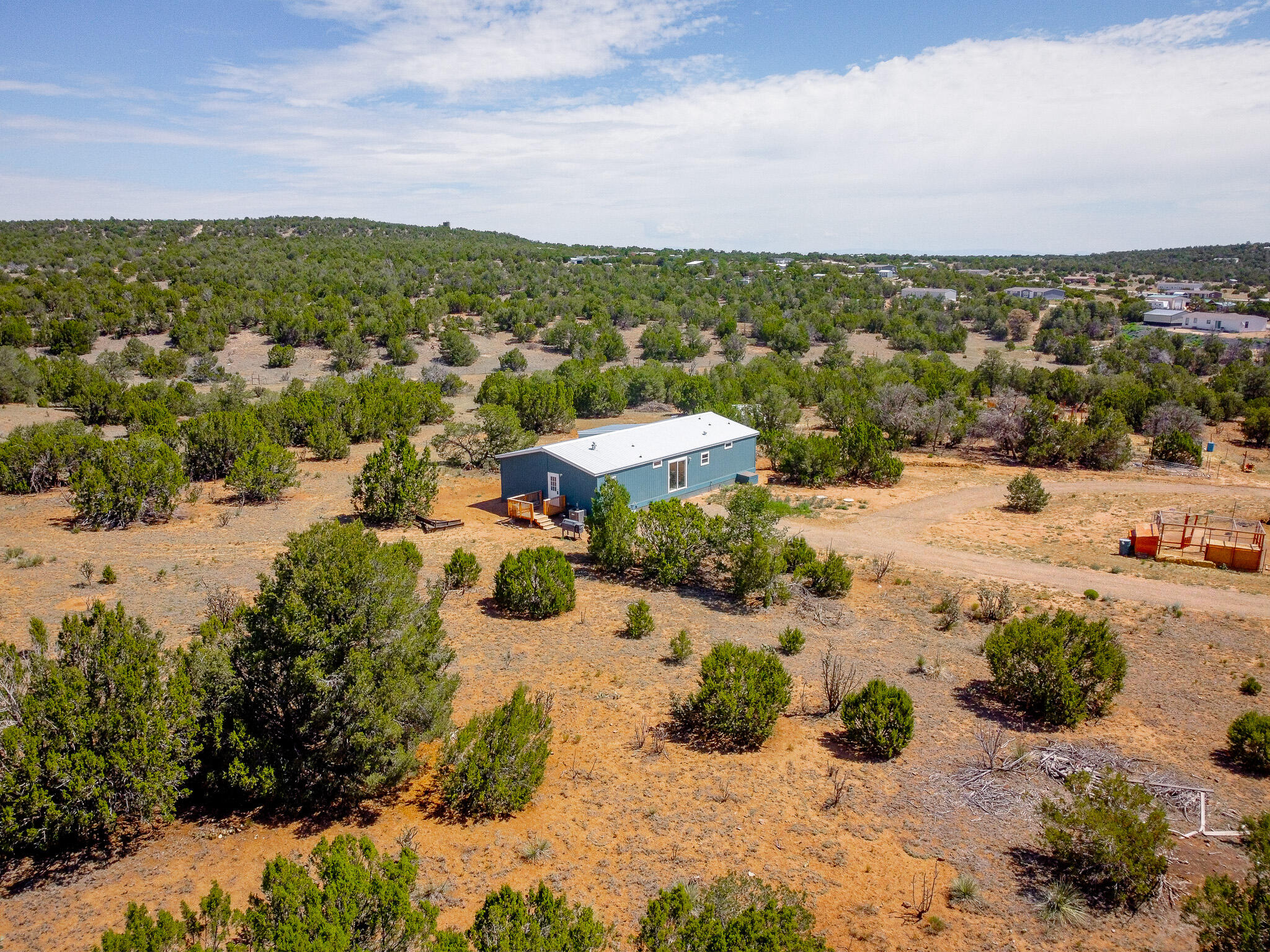 21 Dixon Road, Moriarty, New Mexico image 1