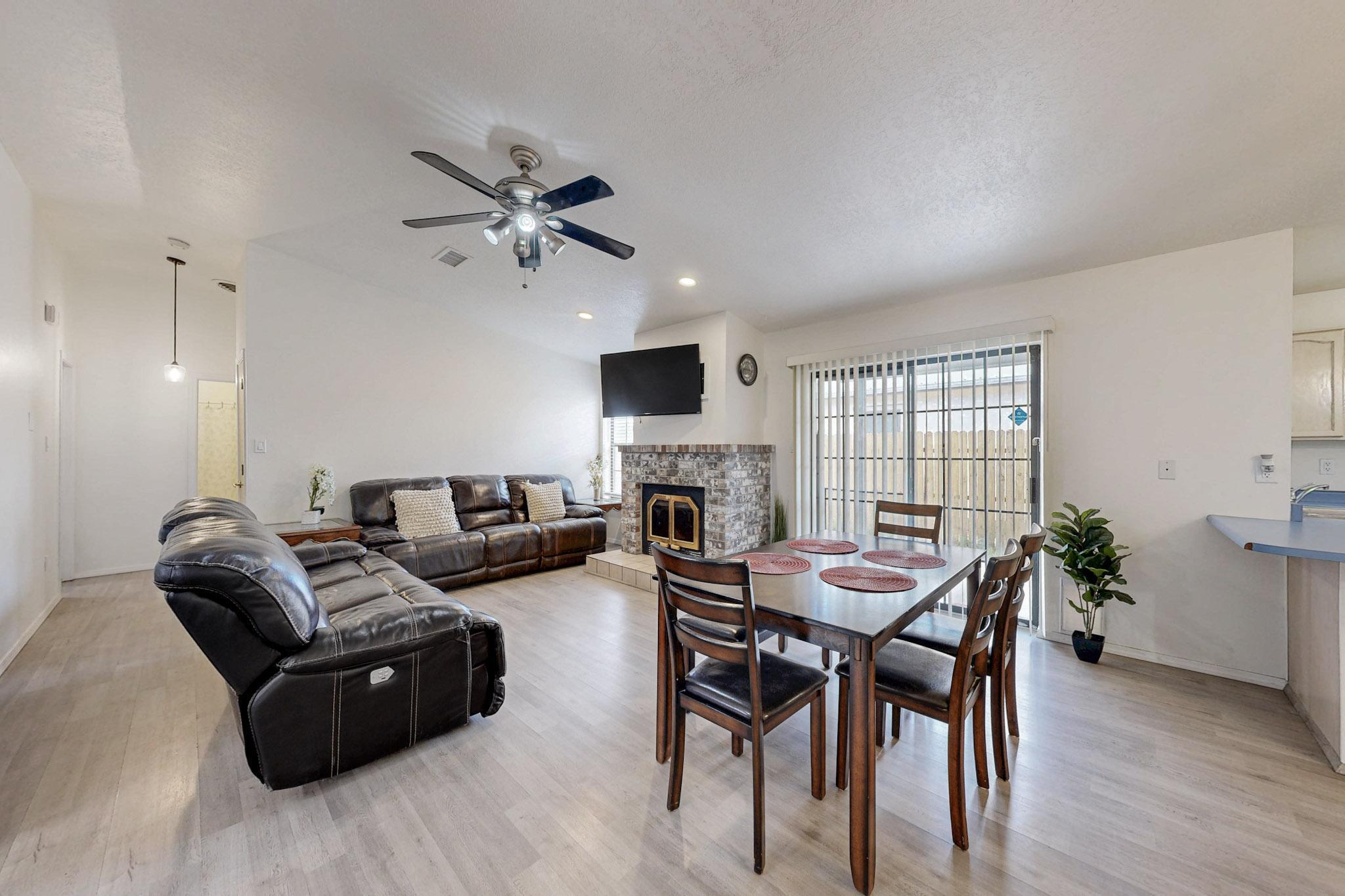 1128 Pandora Drive, Los Lunas, New Mexico image 9