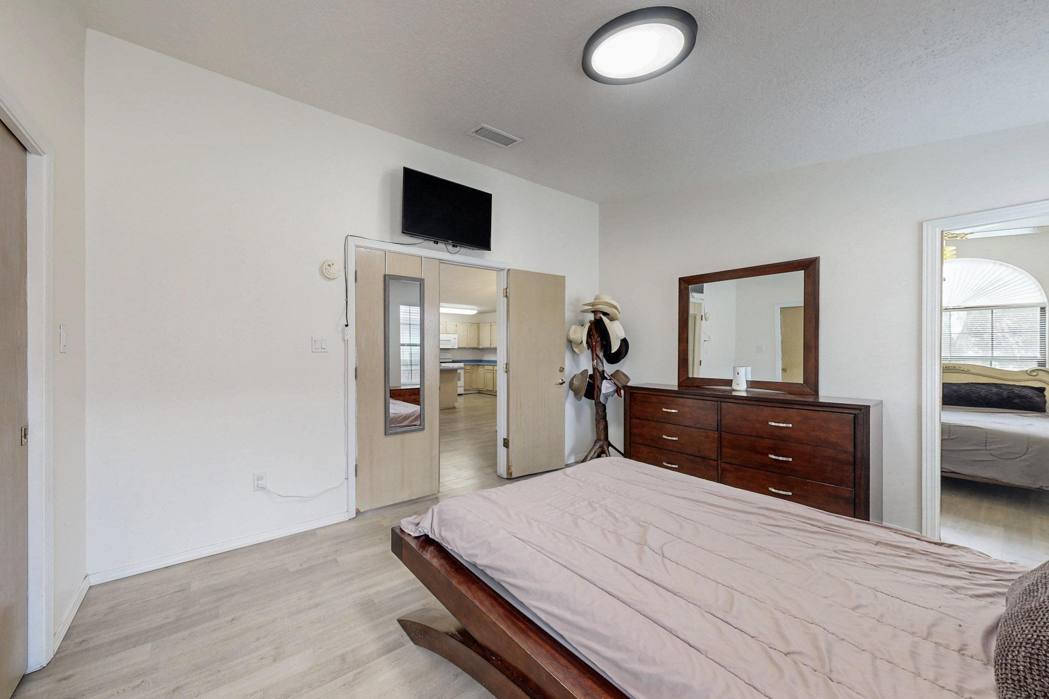 1128 Pandora Drive, Los Lunas, New Mexico image 20