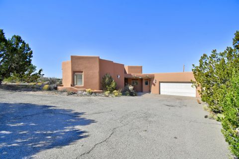 Photo of 3 Cueva Canyon Road, Placitas, NM 87043 (MLS # 1103734)