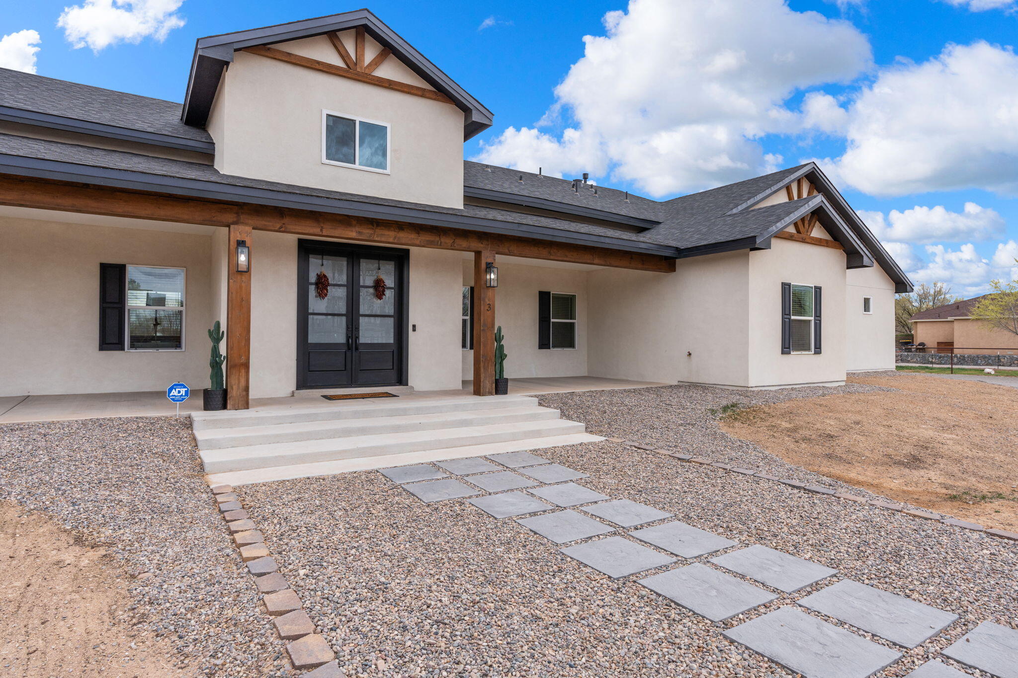 3 Benito Lane, Los Lunas, New Mexico image 1