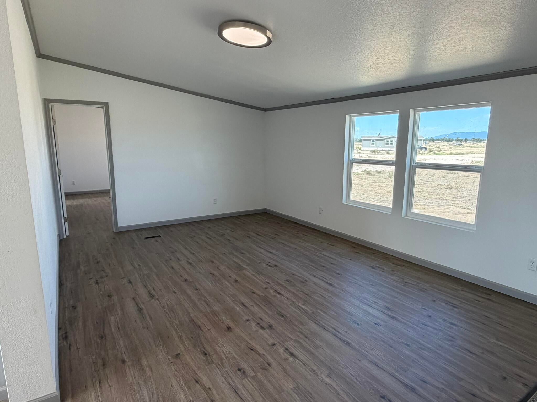 32 Audra Loop