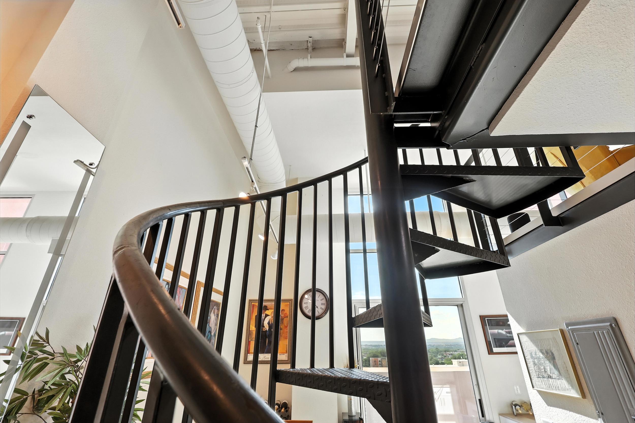 524 CENTRAL Avenue SW #803