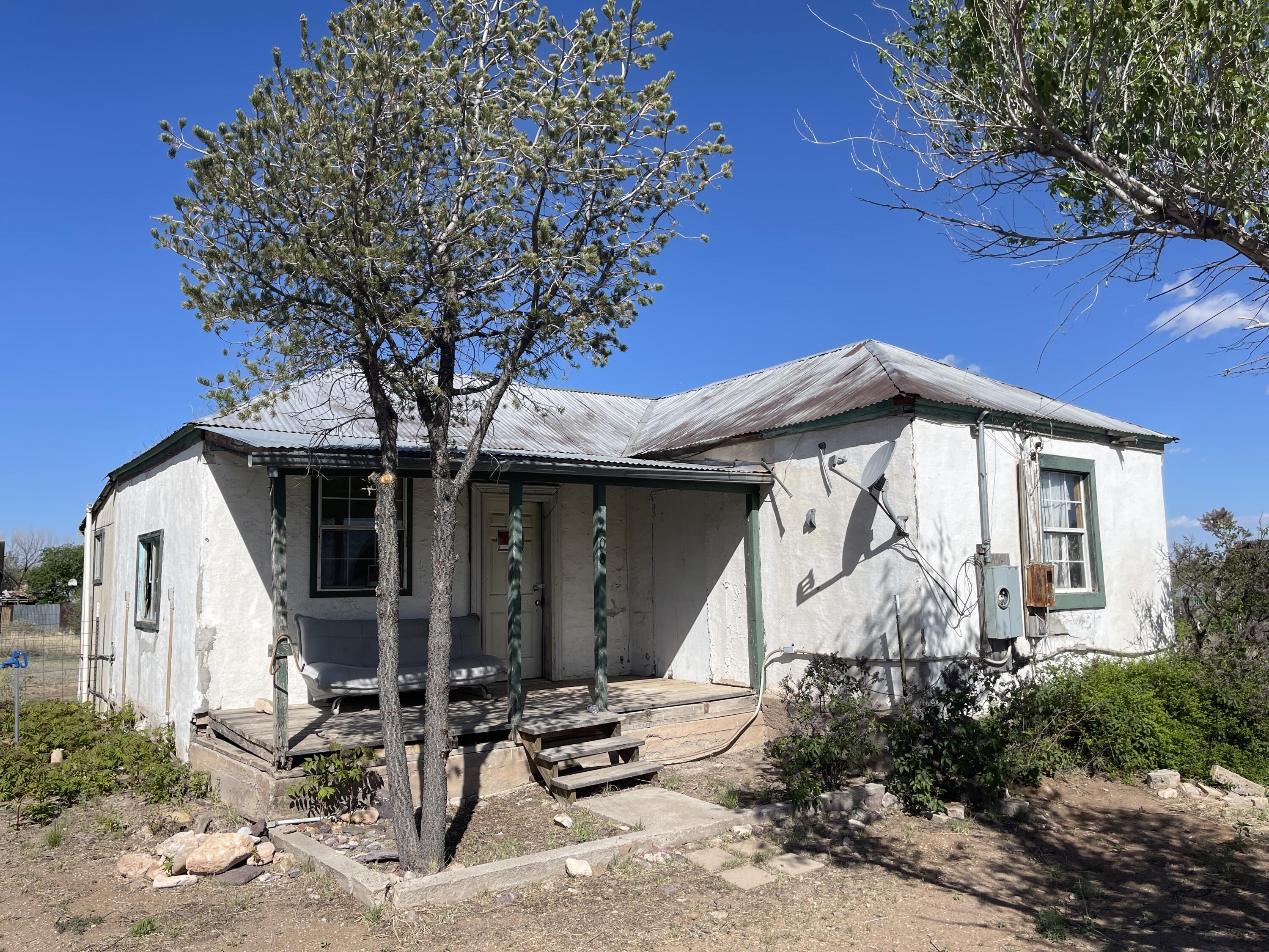 208 S Ash Street, Magdalena, New Mexico image 2