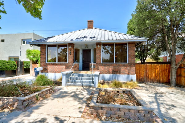 907 SILVER AVE SW, ALBUQUERQUE, NM 87102 - Image 04a7ba448af0cb7cee589bf02c2eae42/1215365162