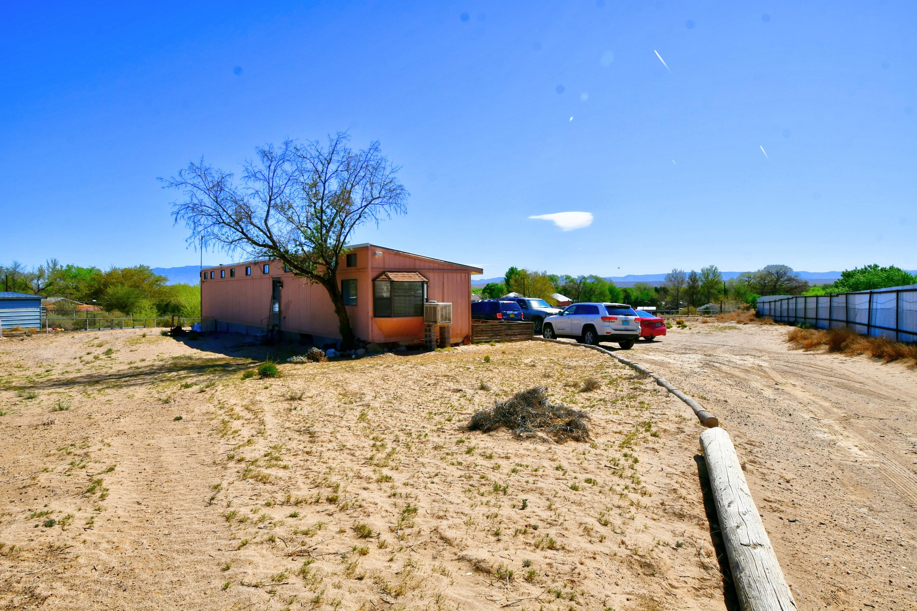 6930-C Ray Lane, Albuquerque, New Mexico image 5