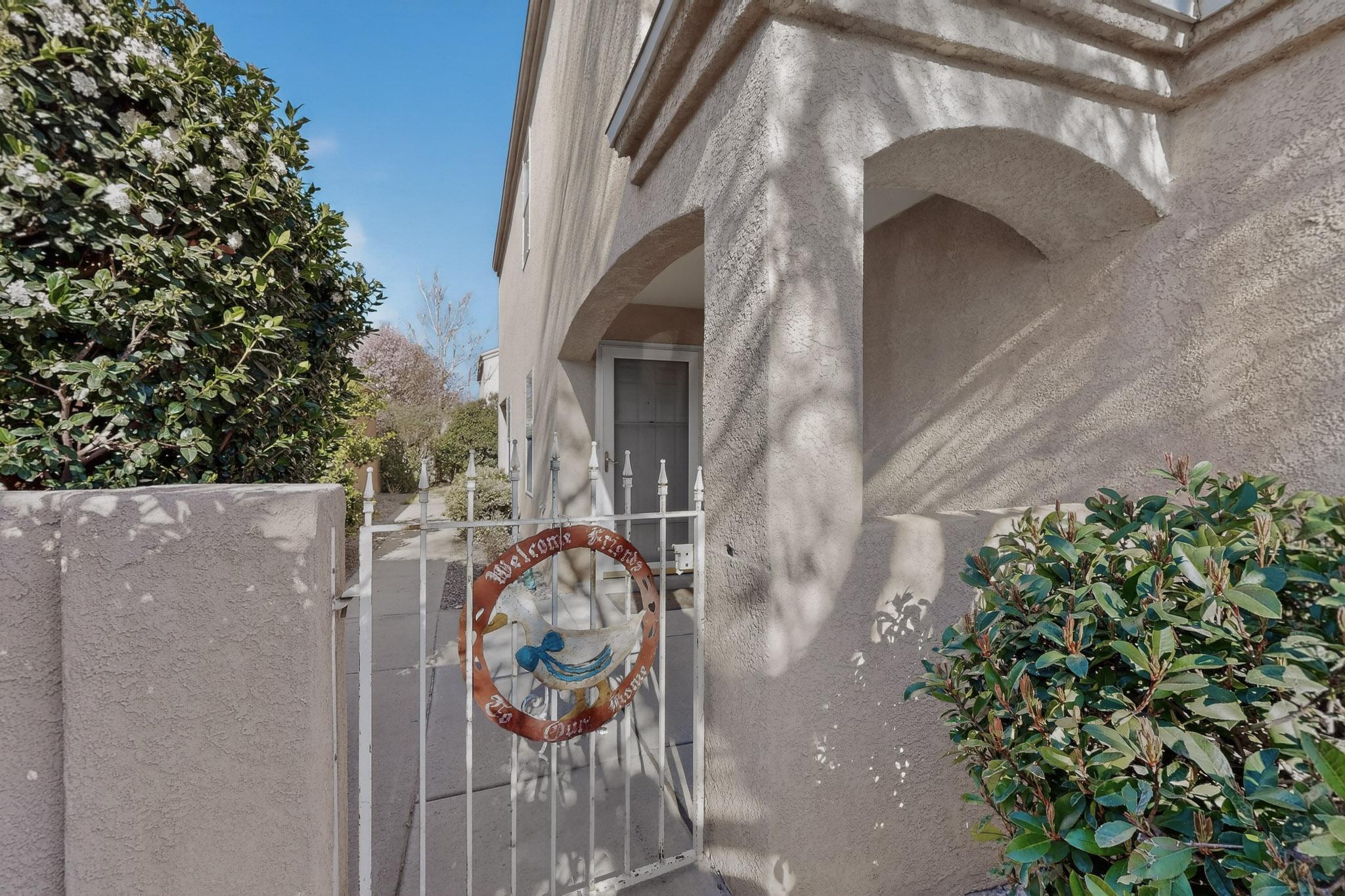 471 Little Wings Loop SW