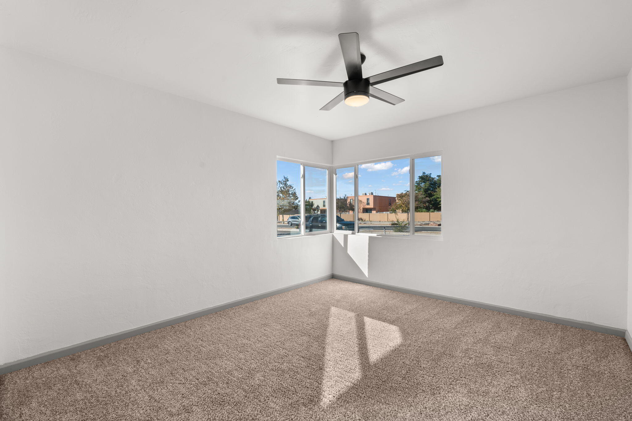 9006 Candelaria Road, Albuquerque, New Mexico image 21