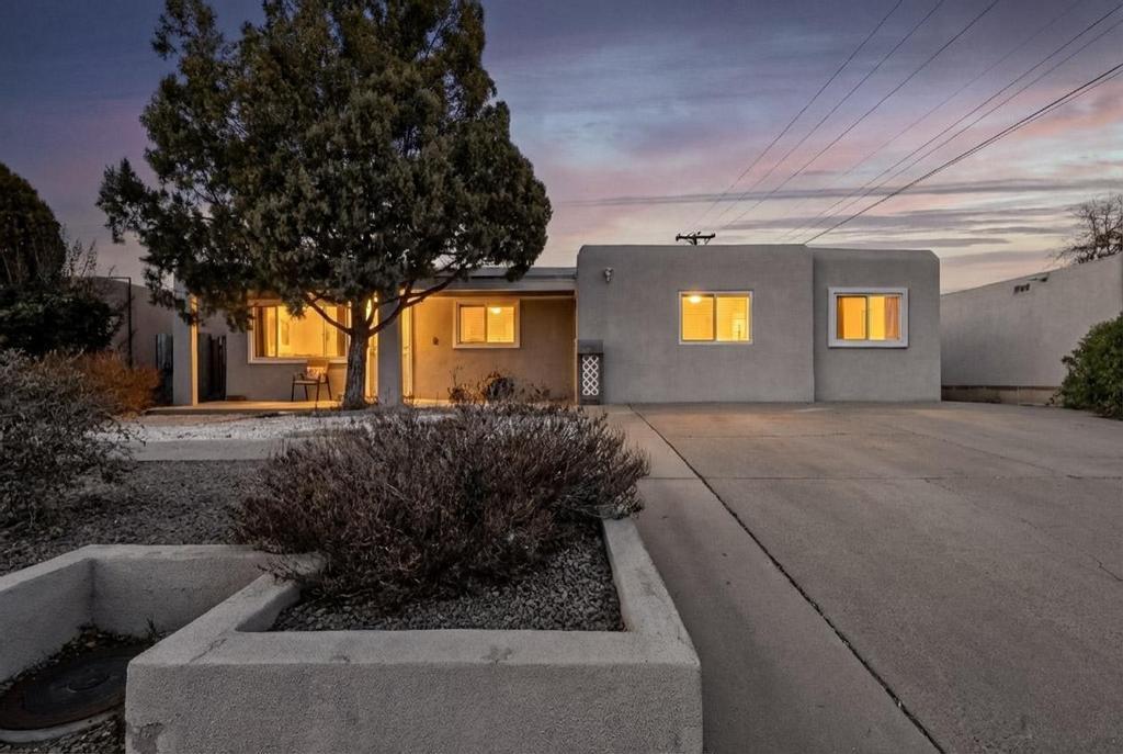 3120 Madeira Drive NE