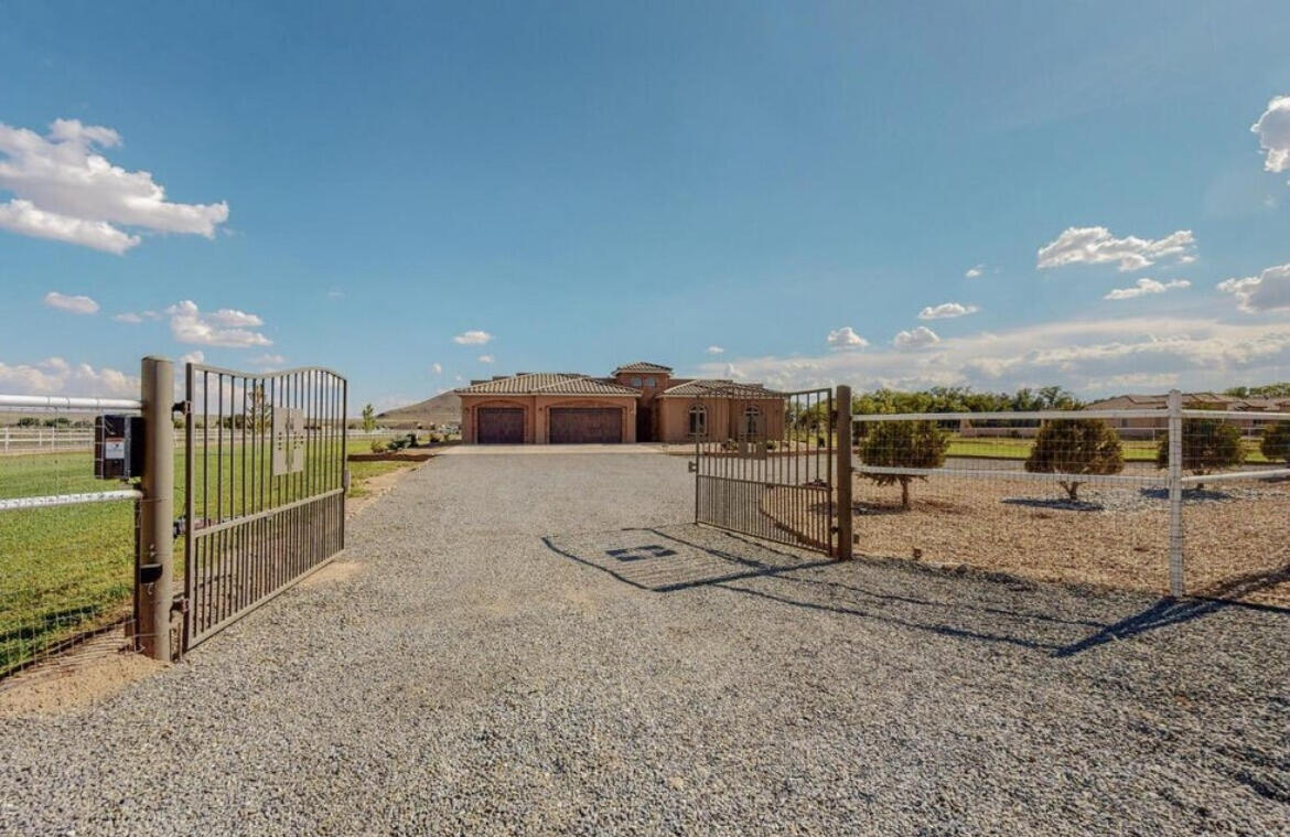 2 Wishbone Ct. Court, Los Lunas, New Mexico image 3