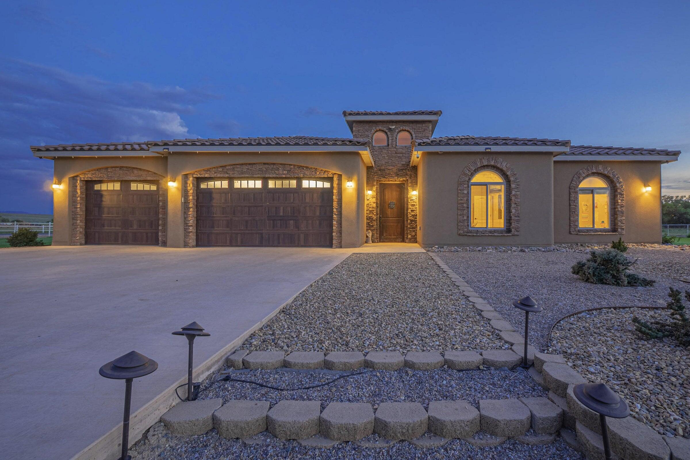 2 Wishbone Ct. Court, Los Lunas, New Mexico image 4