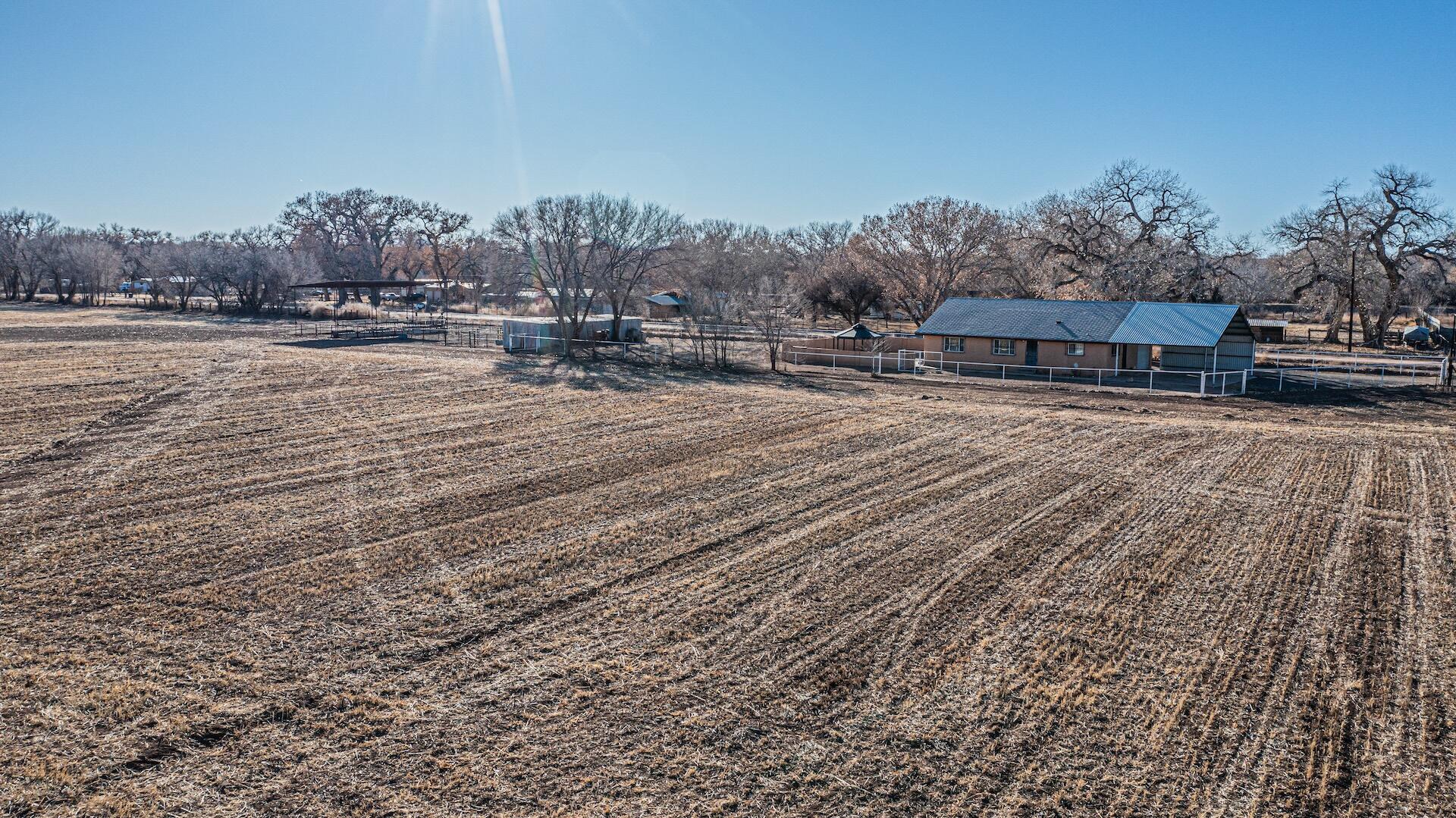 60 Silva Road, Los Lunas, New Mexico image 1