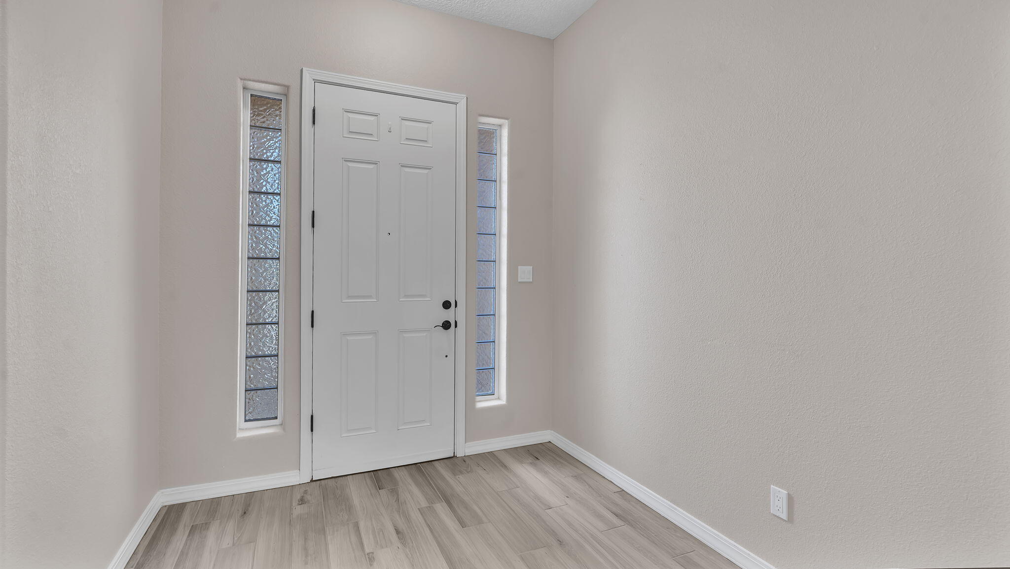 4281 RED RIVER Road SW