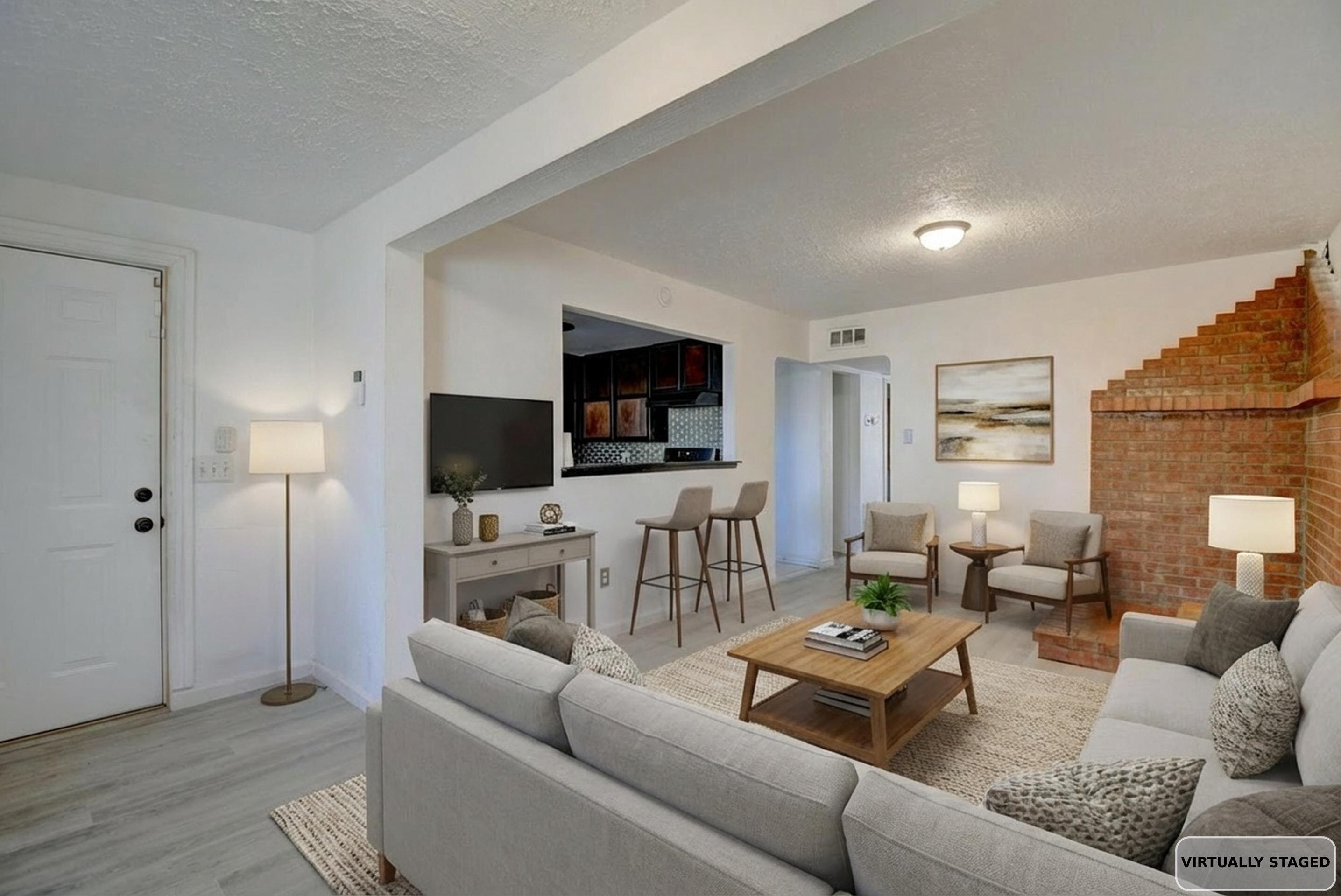 325 Rhode Island Street NE