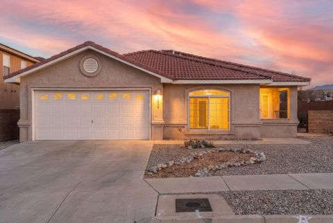 Photo of 11735 Gallant Fox Road SE, Albuquerque, NM 87123 (MLS # 1097023)