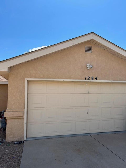 Townhouse For Sale - 1284 Pandora Drive<br/> Los Lunas, NM 87031