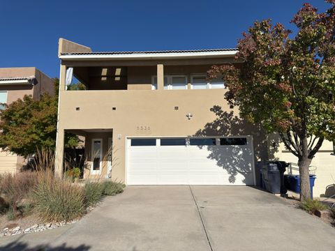 Photo of 5536 Overlook Drive NE, Albuquerque, NM 87111 (MLS # 1093130)