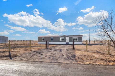 Photo of 131 Echo Ridge Road, Moriarty, NM 87035 (MLS # 1096548)