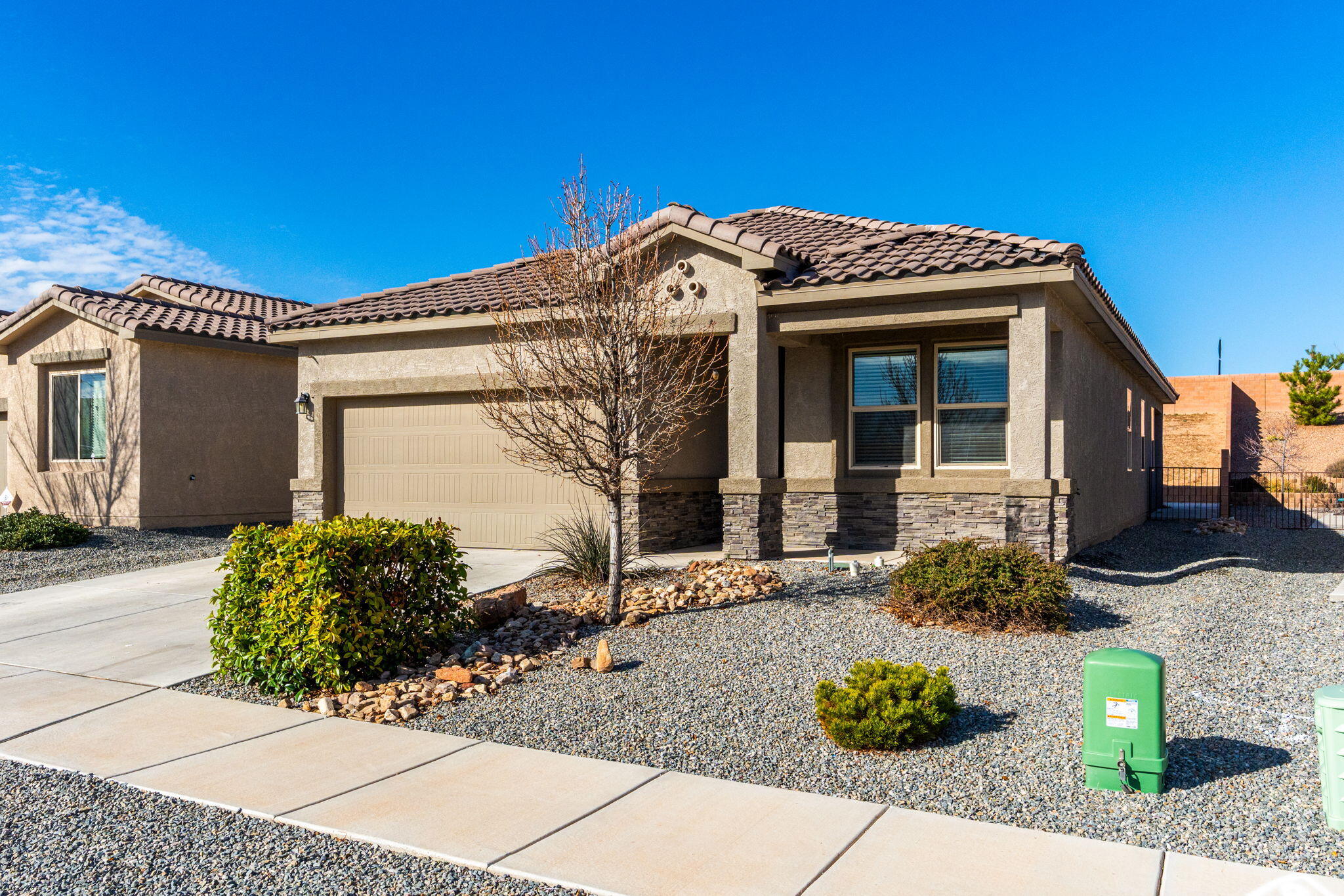 4161 Skyline Loop NE