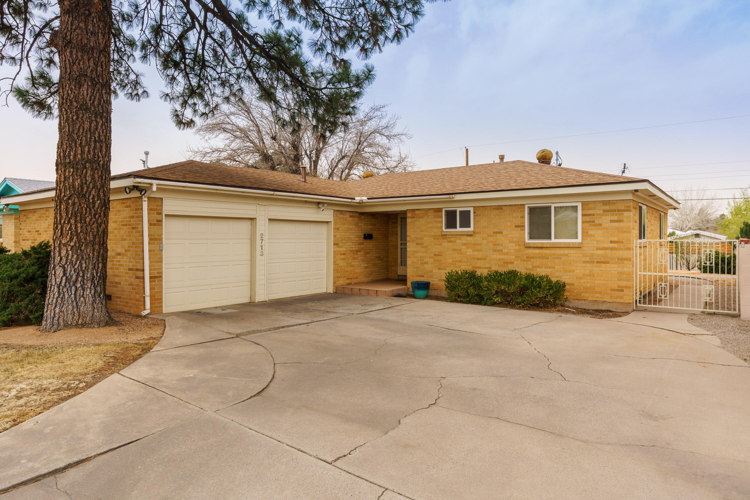 2713 Cardenas Drive, Albuquerque, New Mexico image 1