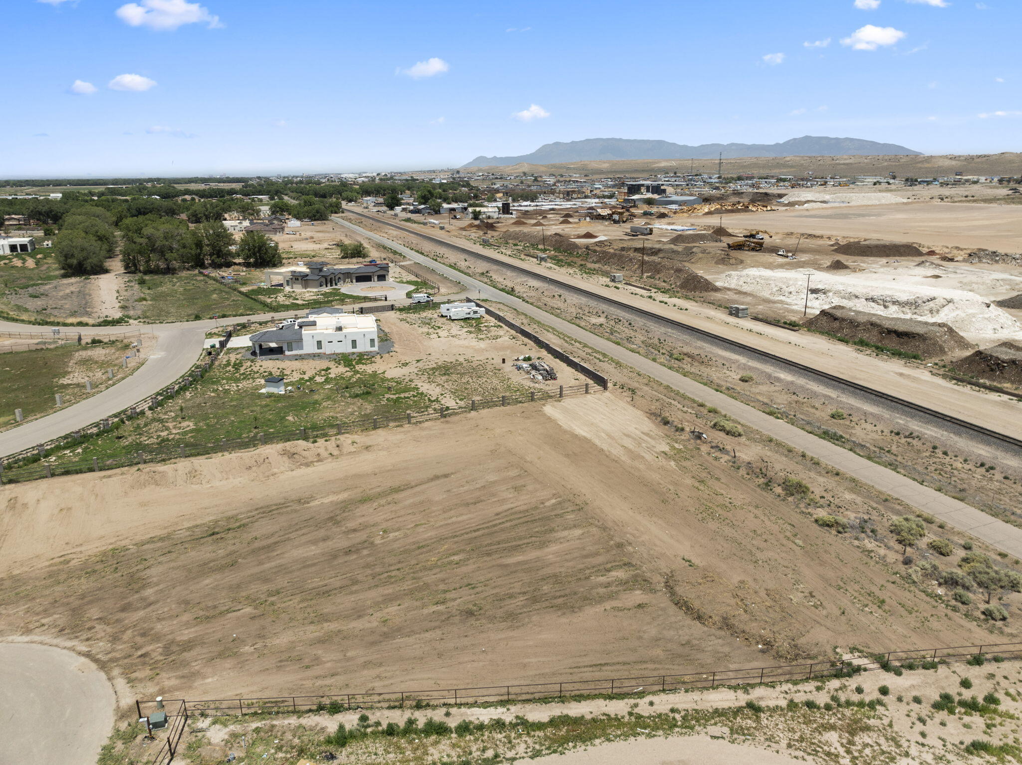 Saddle Court, Albuquerque, New Mexico image 9