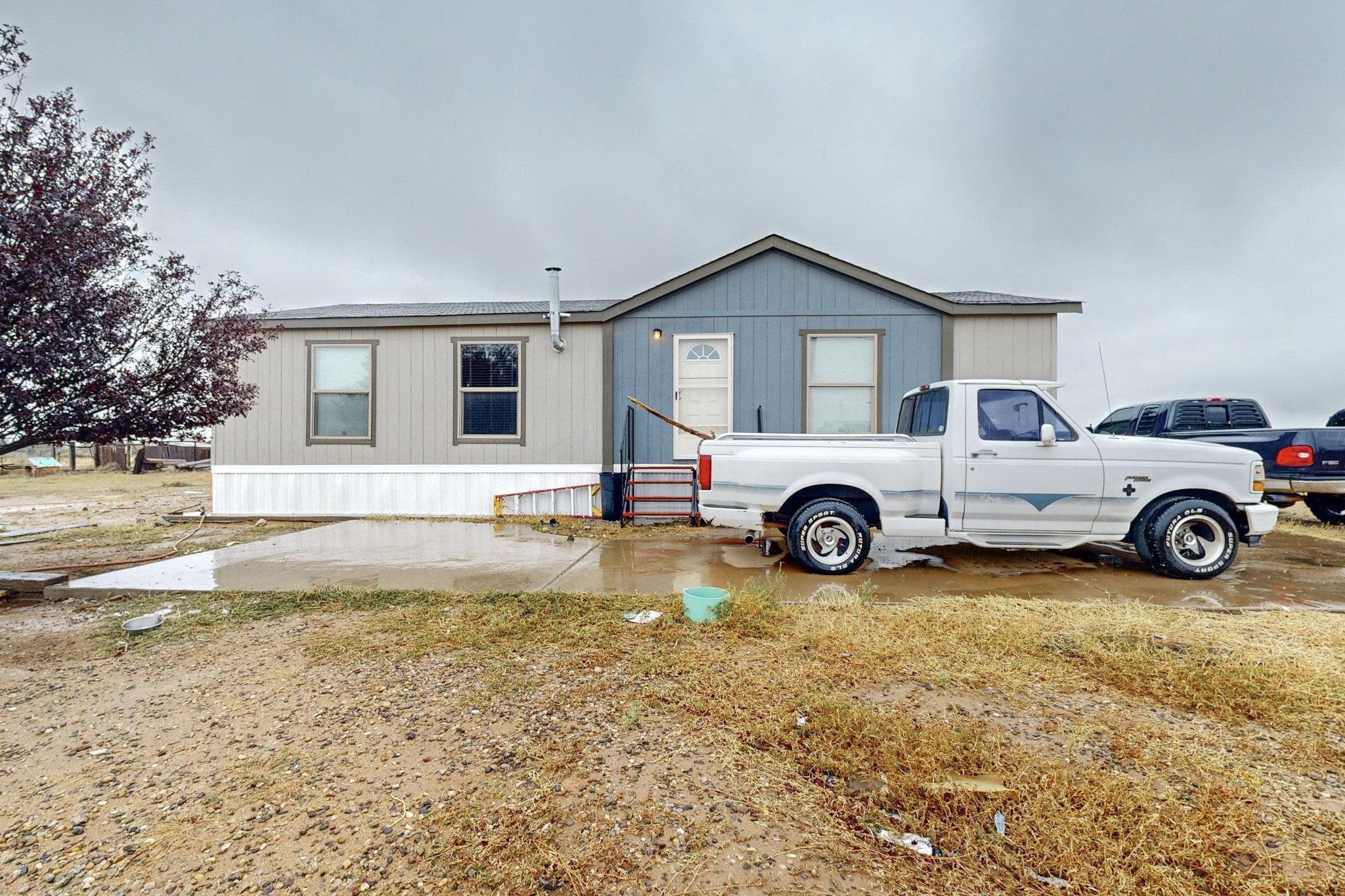 49 Mccrae, Los Lunas, New Mexico image 4