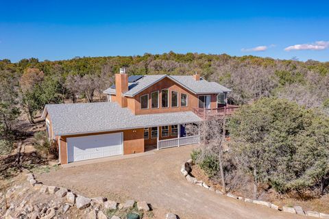 Homes For Sale - 98 Camino Cerritos<br/> Edgewood, NM 87015