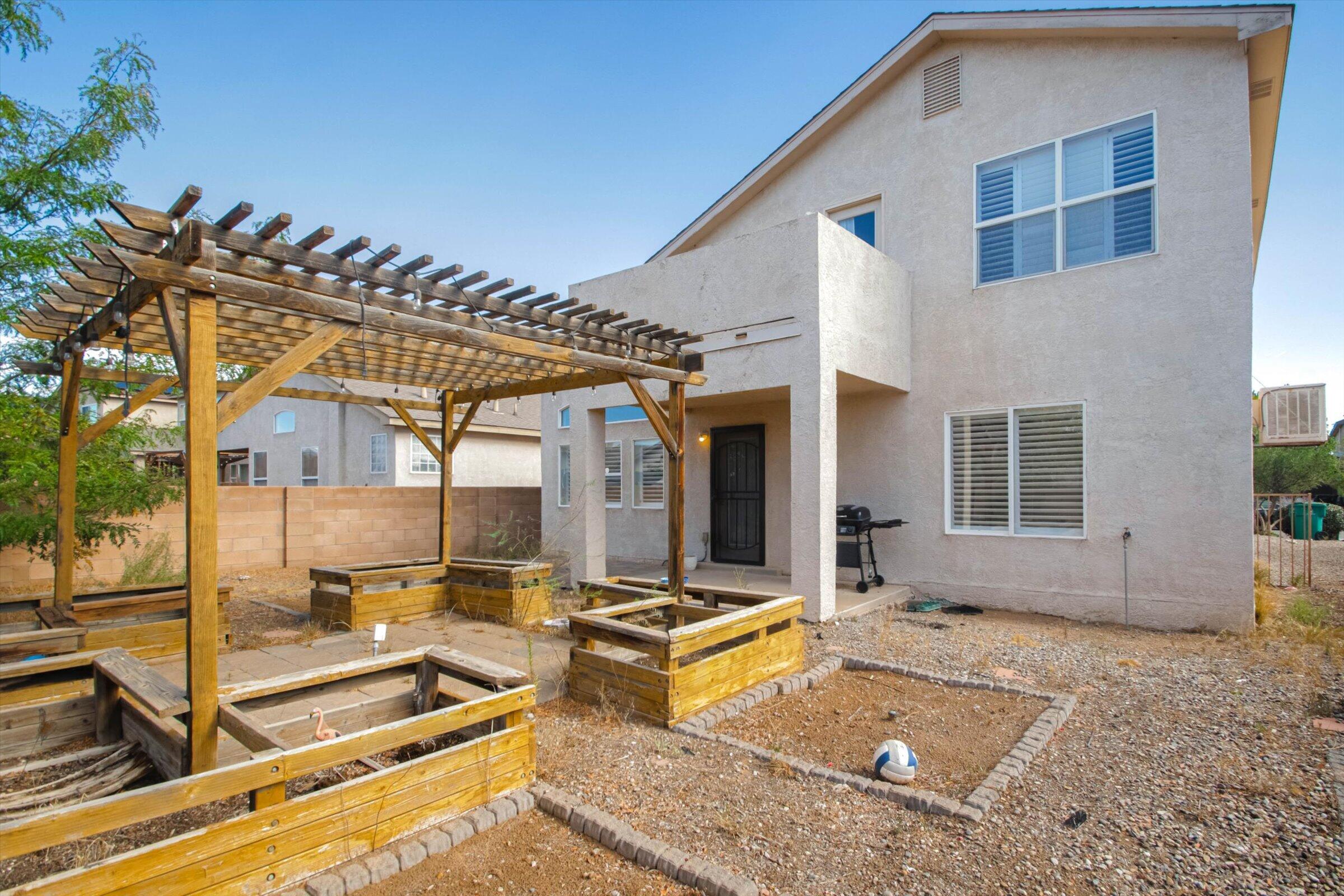 348 Soothing Meadows Drive NE