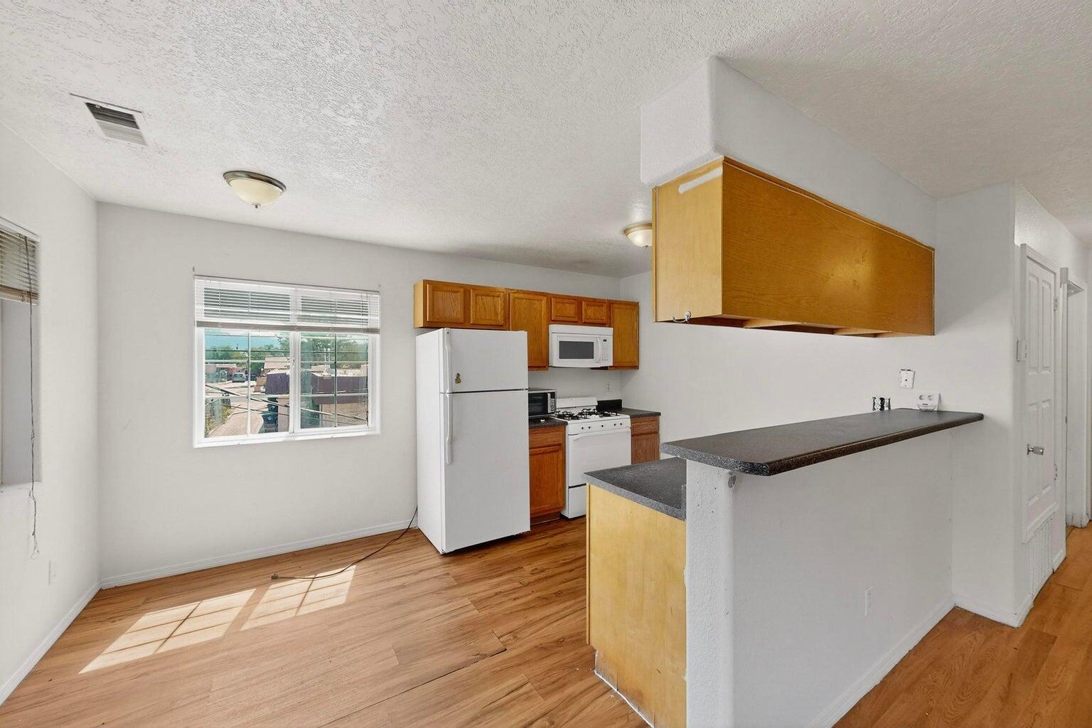 530 Alvarado Drive SE