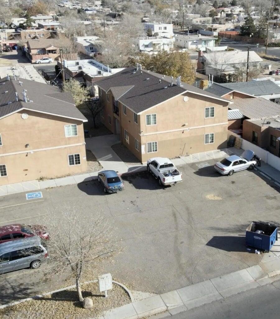 530 Alvarado Drive SE