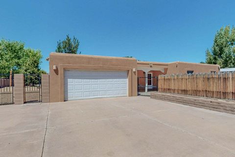 501 Calle Del La Angel Bernalillo NM 87004