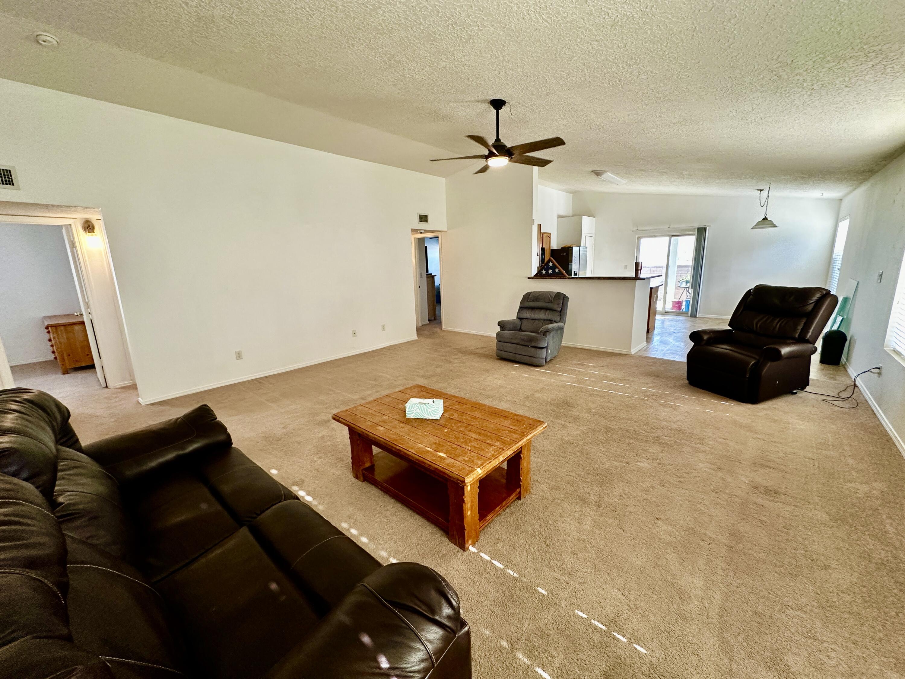 3796 Rancher Loop, Rio Rancho, New Mexico image 3